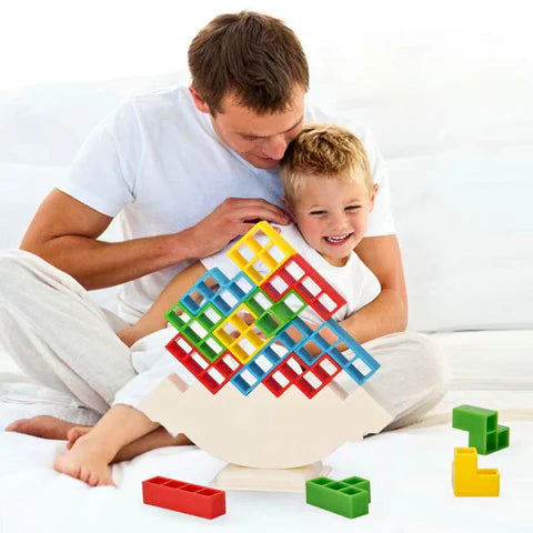 Tetris în echilibru - joc de societate